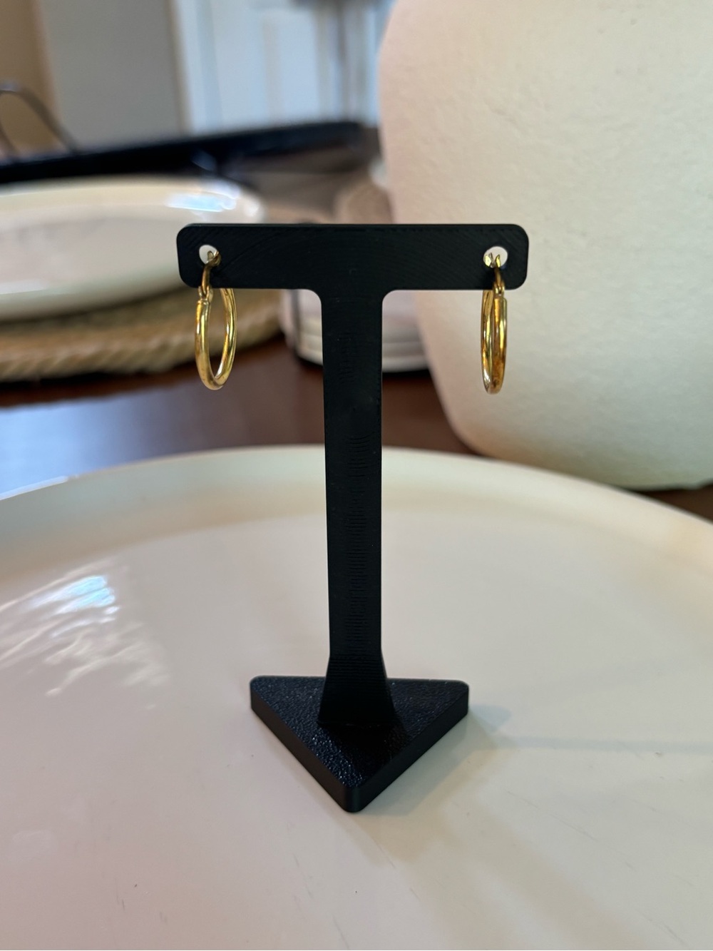 925 Sterling Silver Gold Vermeil Hoop Earrings 0.75" Classic Polished Sleeper - Picture 4 of 8